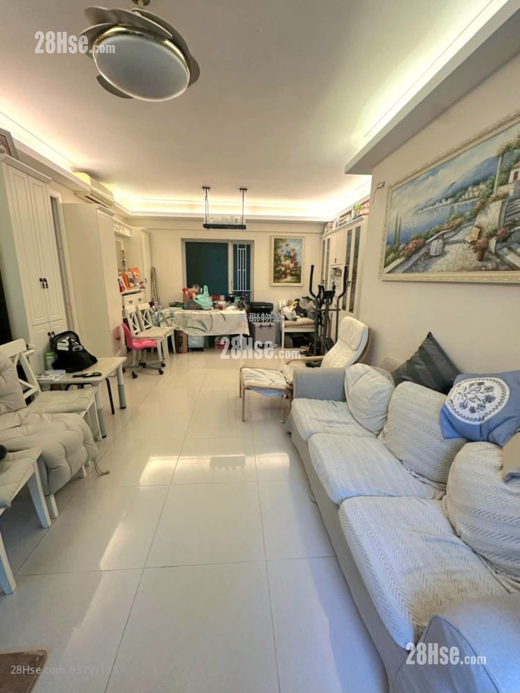 Le Prime Of Le Prestige Sell 4 Bedrooms , 2 Bathrooms 985 ft²