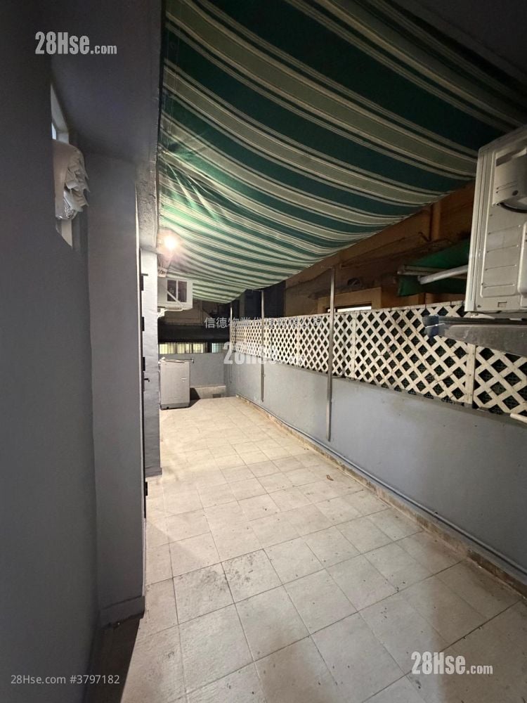 唐楼 售盘 2 房 , 2 浴室 657 平方尺