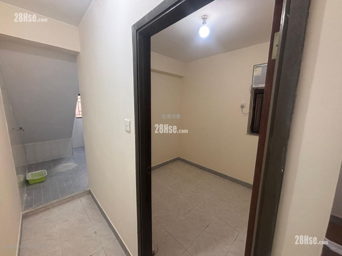 Village Rental 1 Bedroom , 1 Bathroom