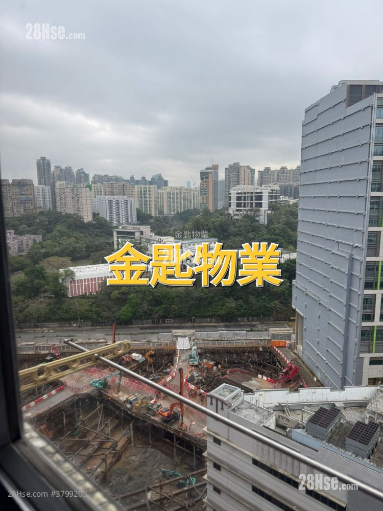 Hung Hay Building Sell 2 Bedrooms , 1 Bathroom 306 ft²