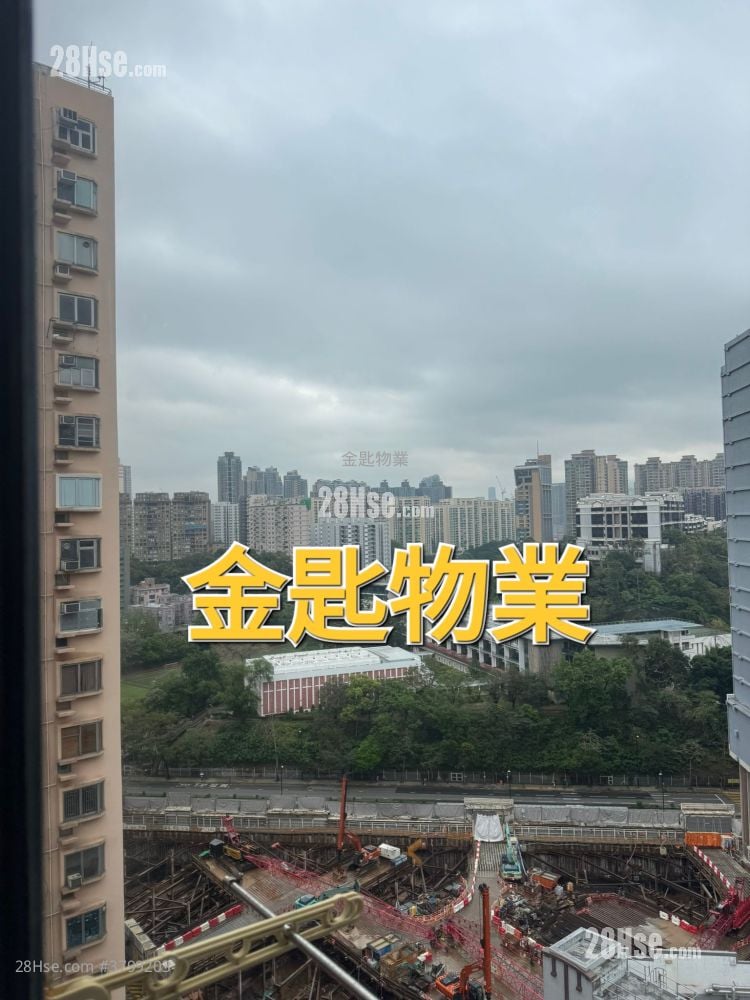 Hung Hay Building Sell 2 Bedrooms , 1 Bathroom 306 ft²