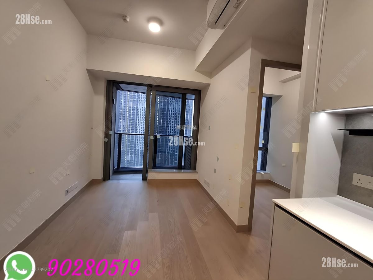 Park Seasons Rental 2 Bedrooms 448 ft²