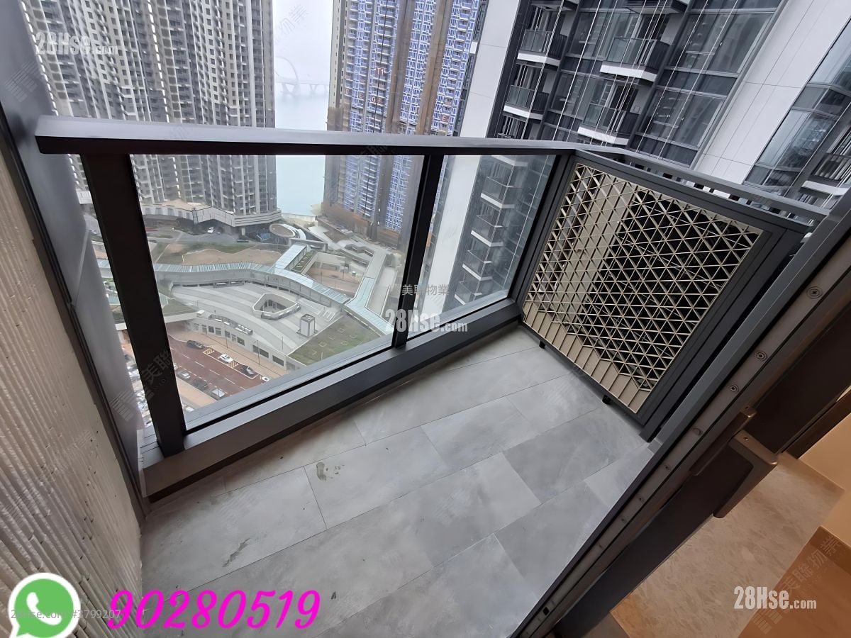 Park Seasons Rental 2 Bedrooms 448 ft²