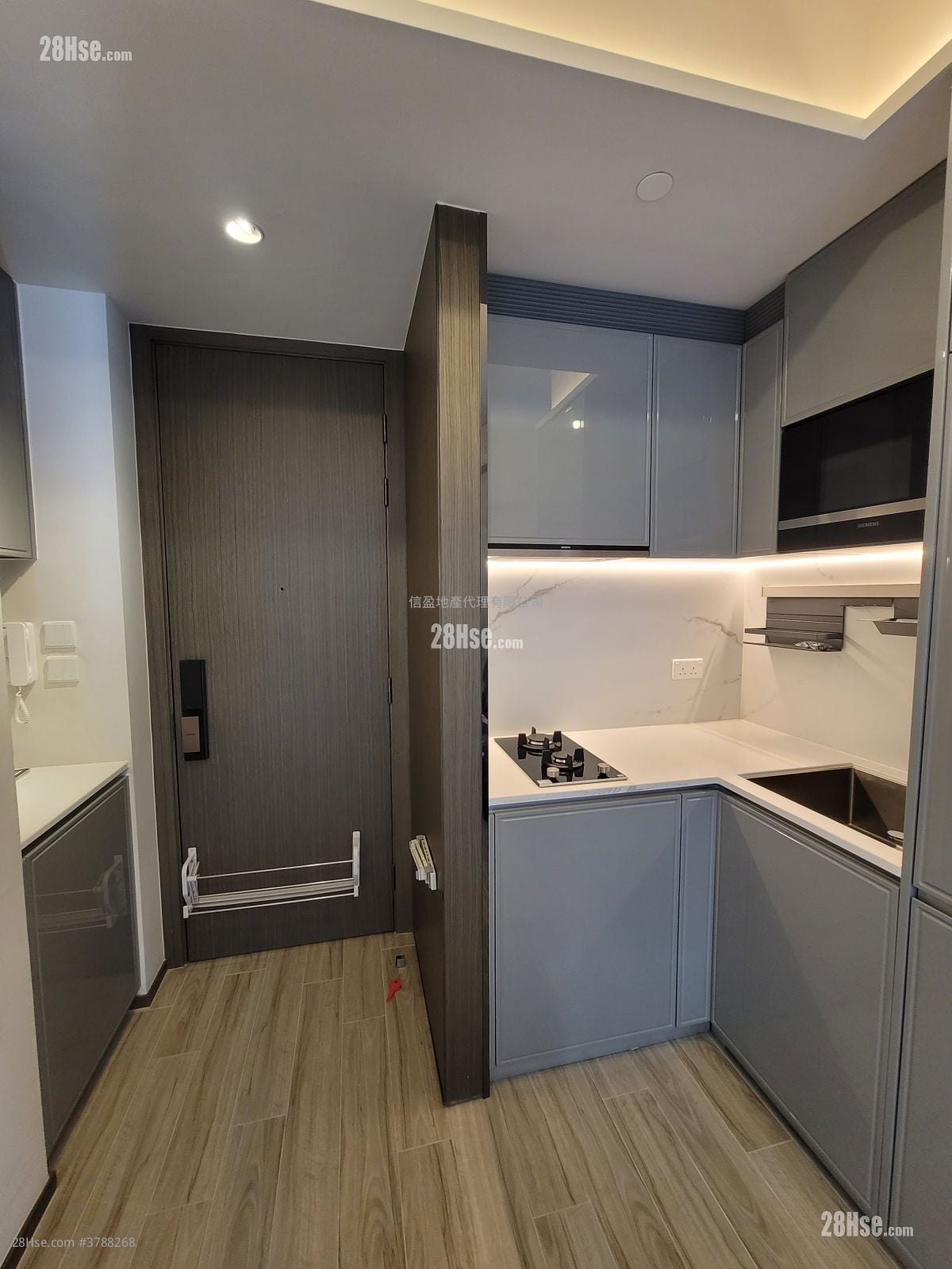 君誉峰 租盘 1 房 , 1 浴室 263 平方尺