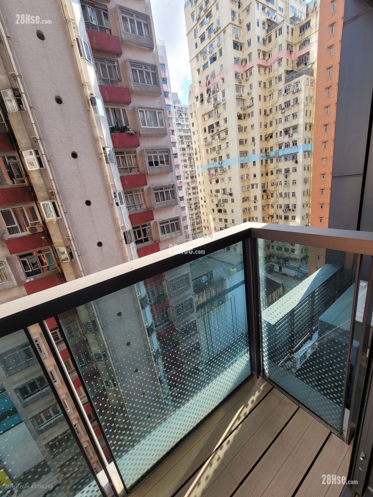 君誉峰 租盘 1 房 , 1 浴室 263 平方尺