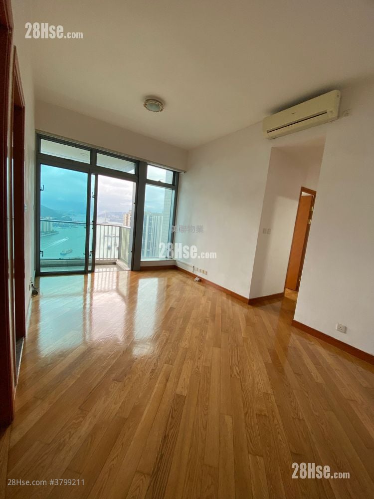 The Dynasty Rental 4 Bedrooms 728 ft²