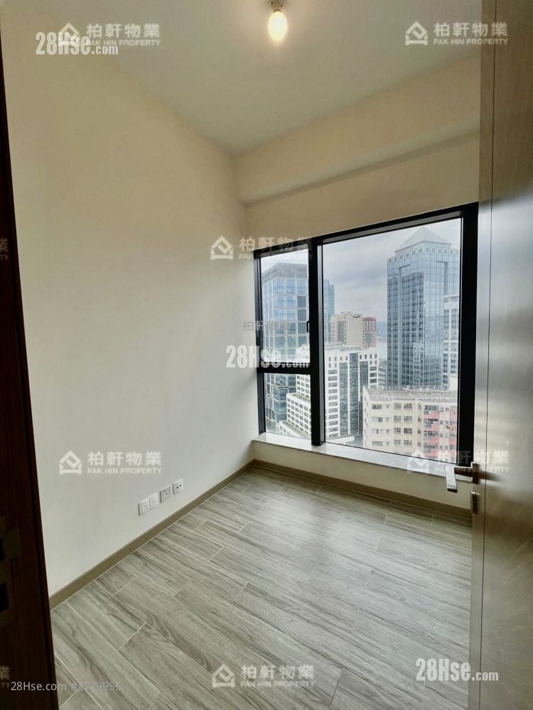 君豪峰 售盘 2 房 , 1 浴室 384 平方尺