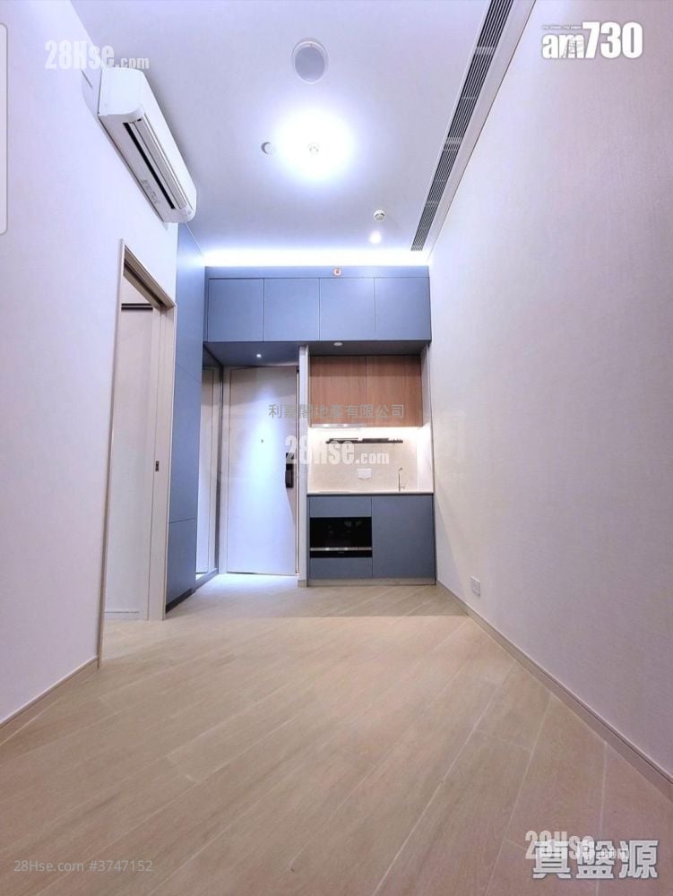 The Paddington Sell 1 Bathroom 191 ft²