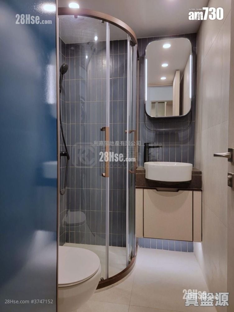 The Paddington Sell 1 Bathroom 191 ft²
