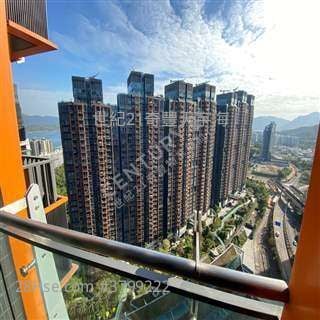 自用投资收租 马鞍山世纪21奇丰>搵楼热线： Danny 张生 51602208 特色1房玻璃户