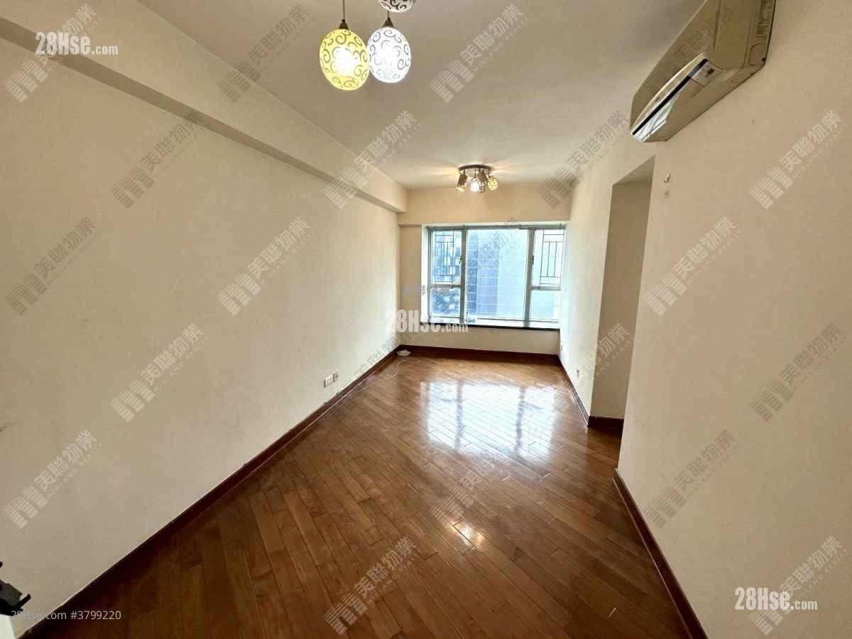 Summit Terrace Rental 2 Bedrooms , 1 Bathroom 446 ft²