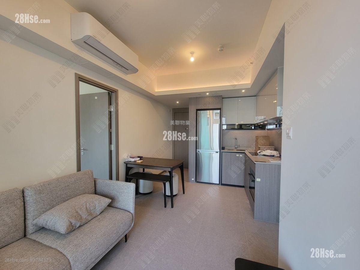 Yoho West Sell 2 Bedrooms 440 ft²