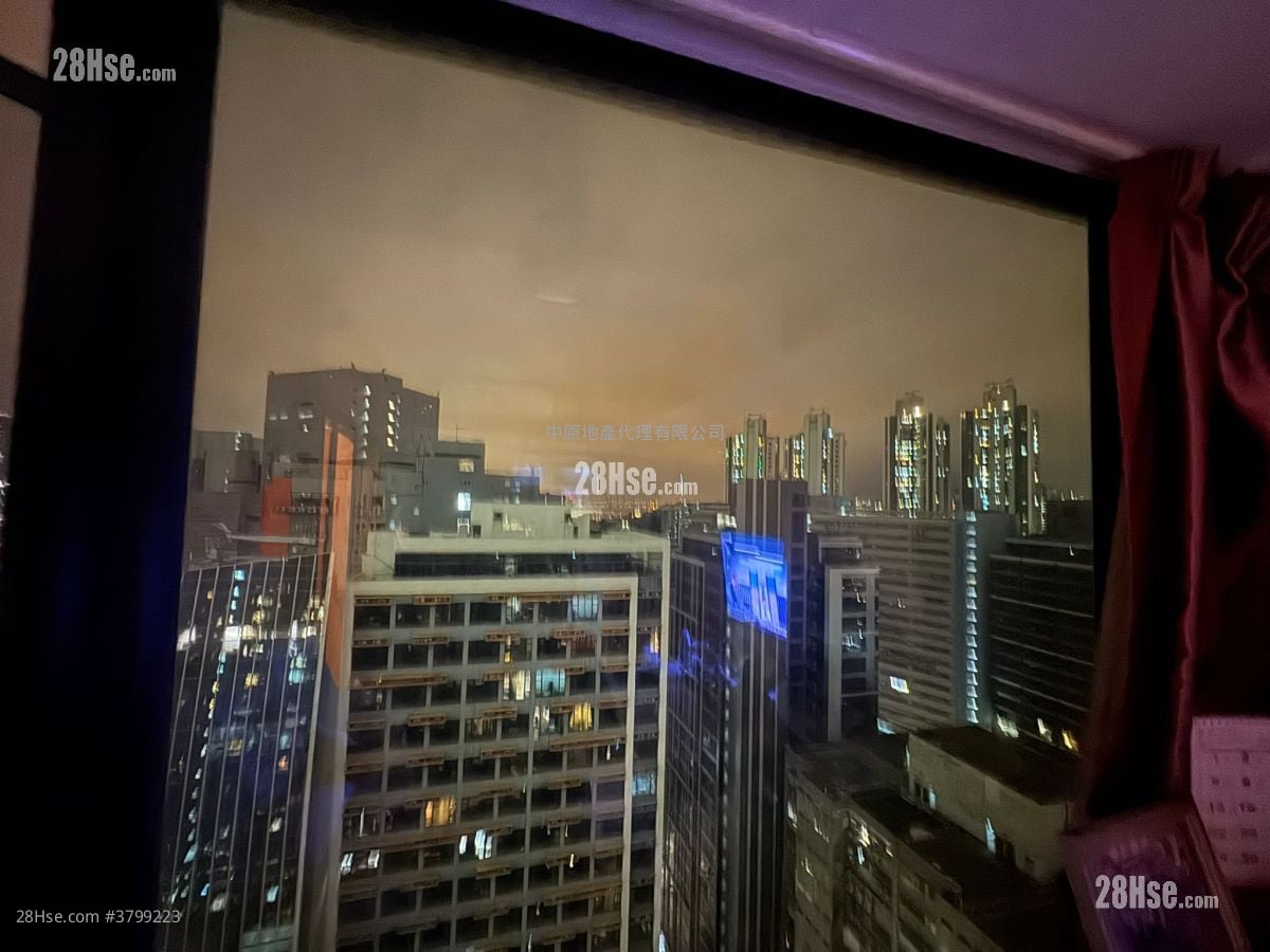 Chelsea Court Sell 2 Bedrooms , 1 Bathroom 460 ft²