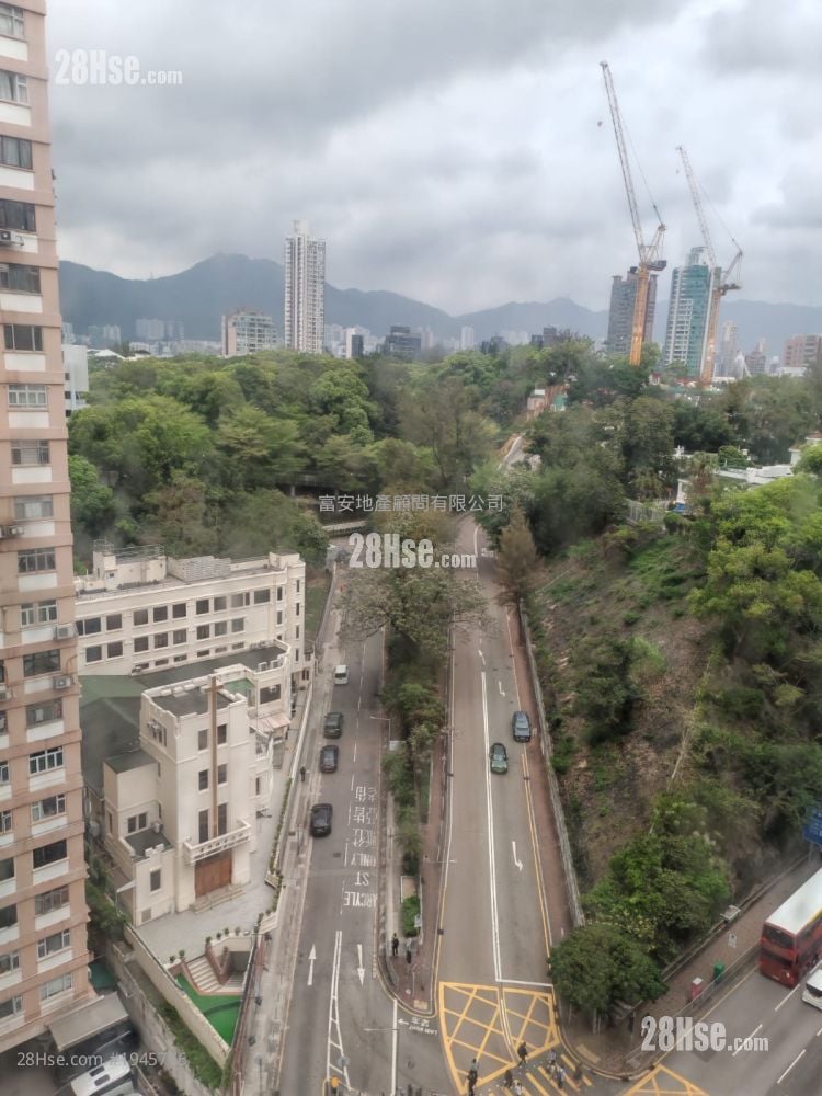 Fu Tao Building Sell 2 Bedrooms , 1 Bathroom 433 ft²
