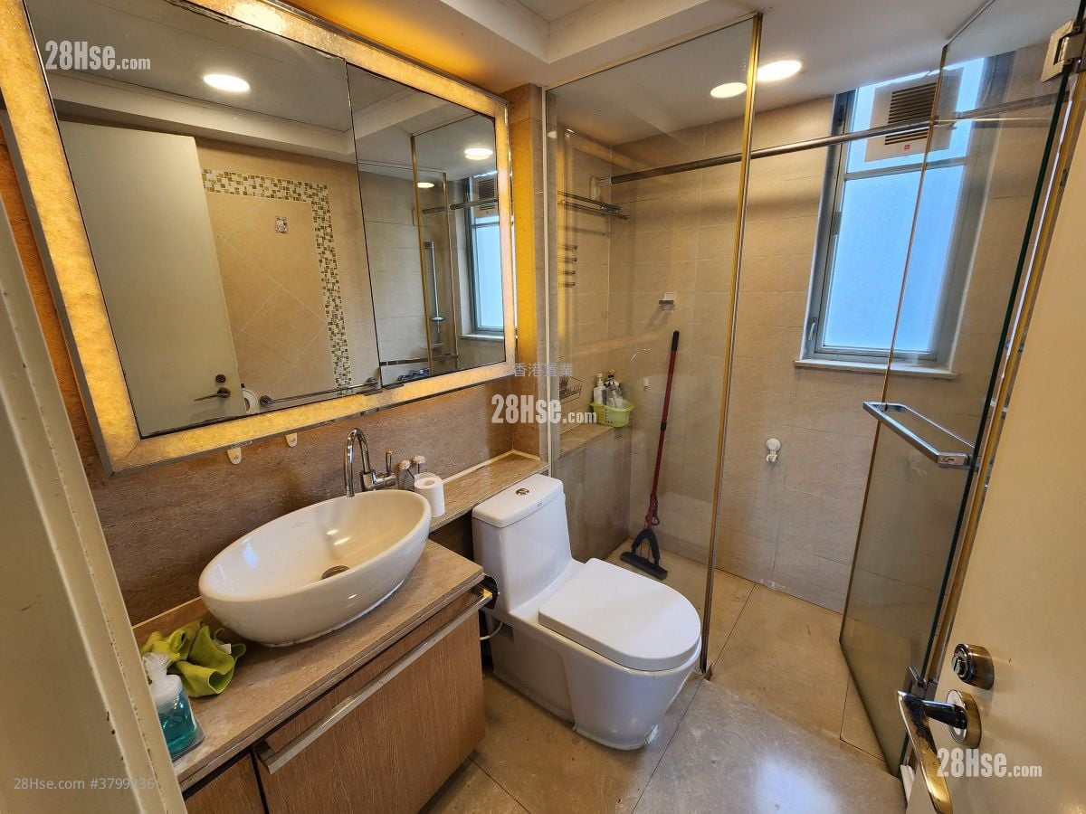 Park Island Sell 3 Bedrooms 707 ft²