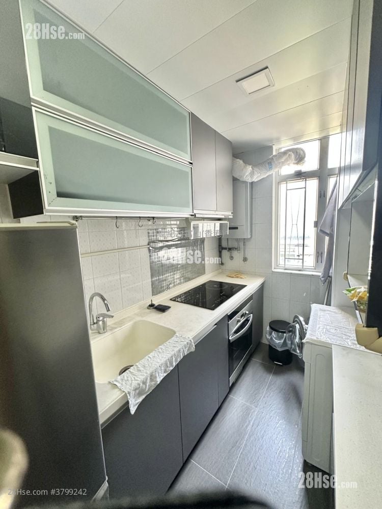 天宏苑 租盘 2 房 , 1 浴室 401 平方尺