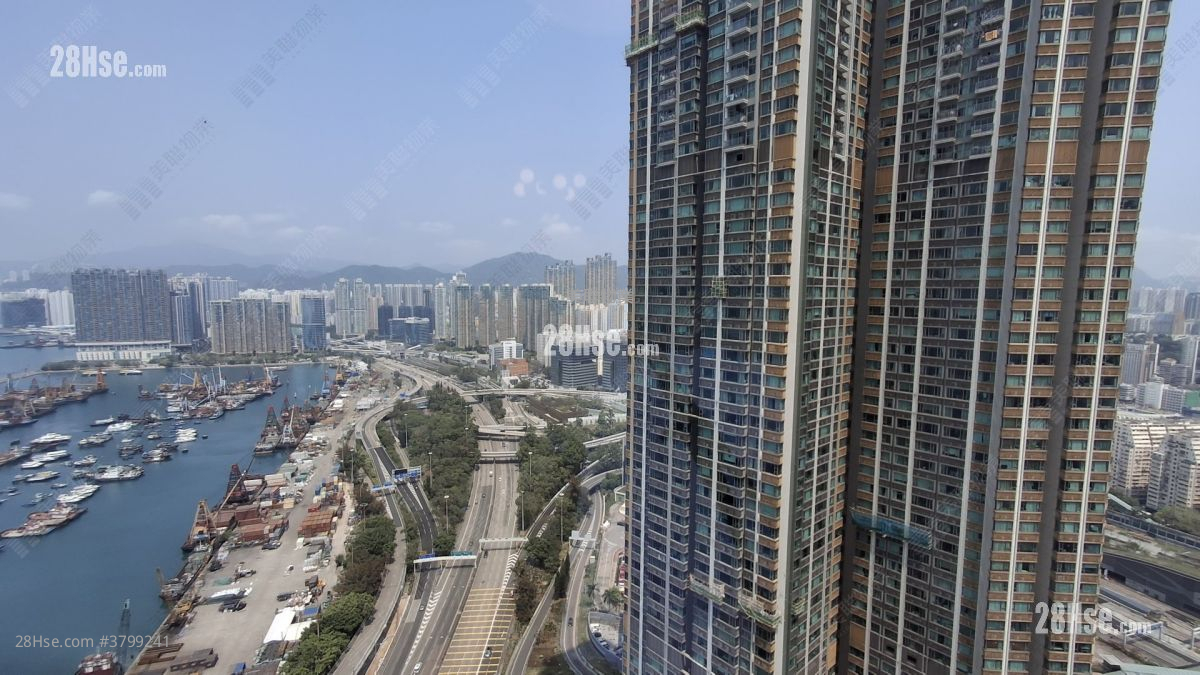 天玺 售盘 3 房 , 2 浴室 875 平方尺