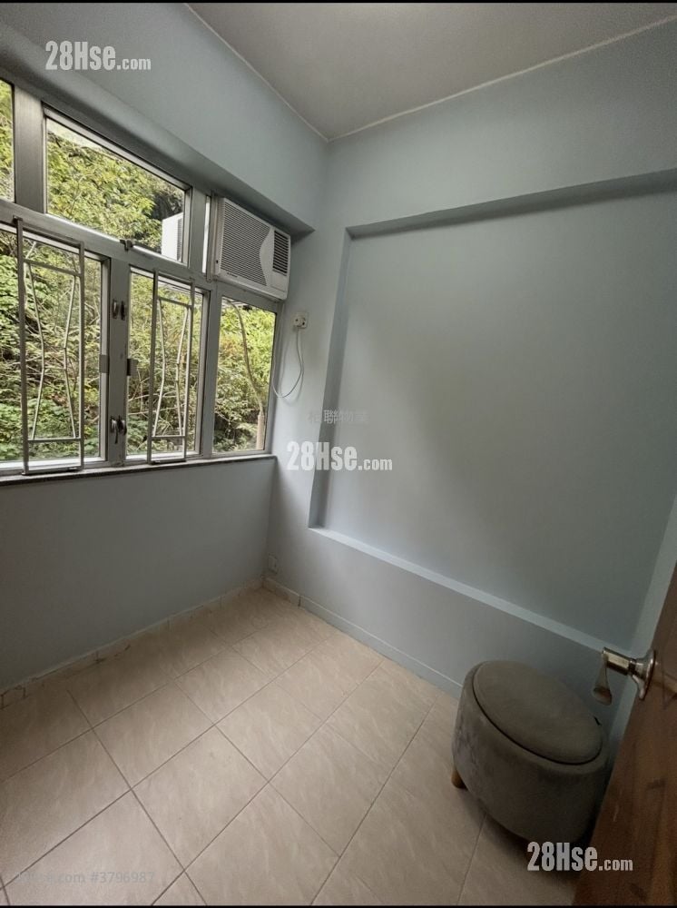 Chinese Mansion Rental 2 Bedrooms , 1 Bathroom 319 ft²