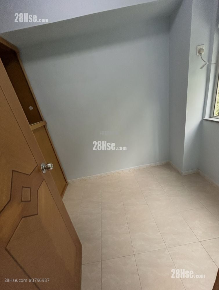 Chinese Mansion Rental 2 Bedrooms , 1 Bathroom 319 ft²