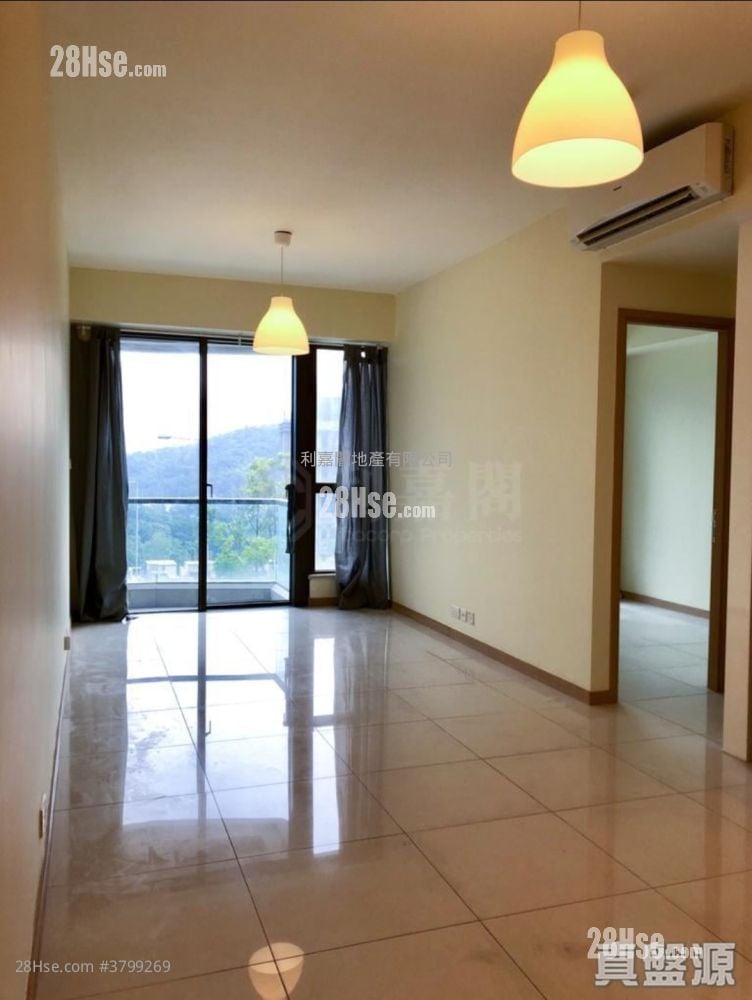 Dragons Range Sell 1 Bedroom 467 ft²