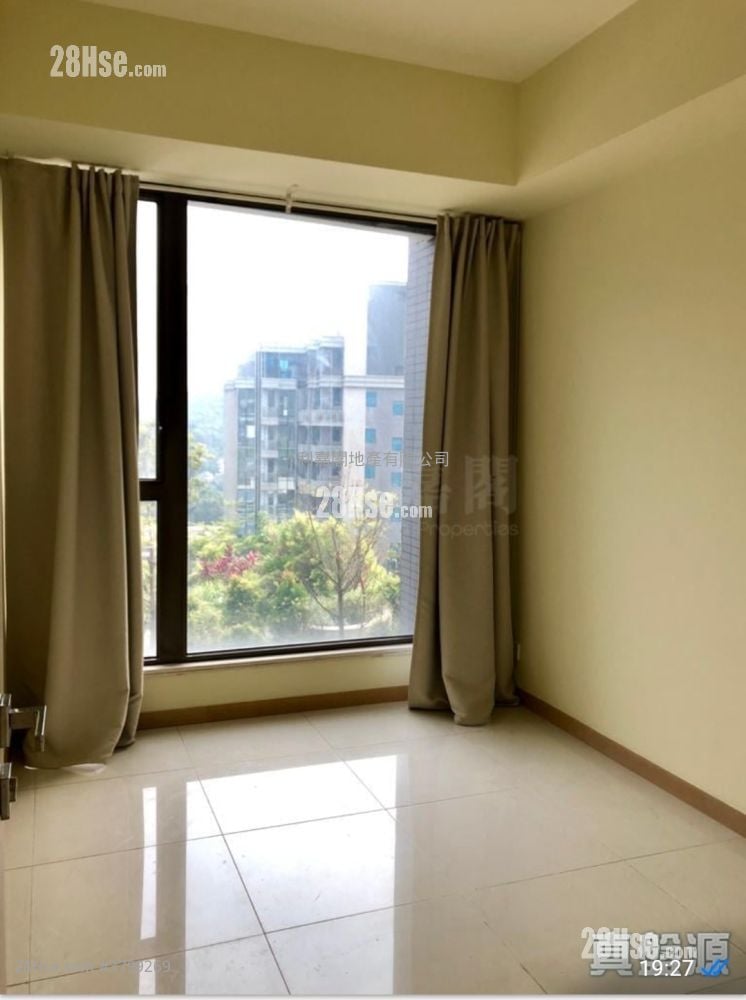 Dragons Range Sell 1 Bedroom 467 ft²