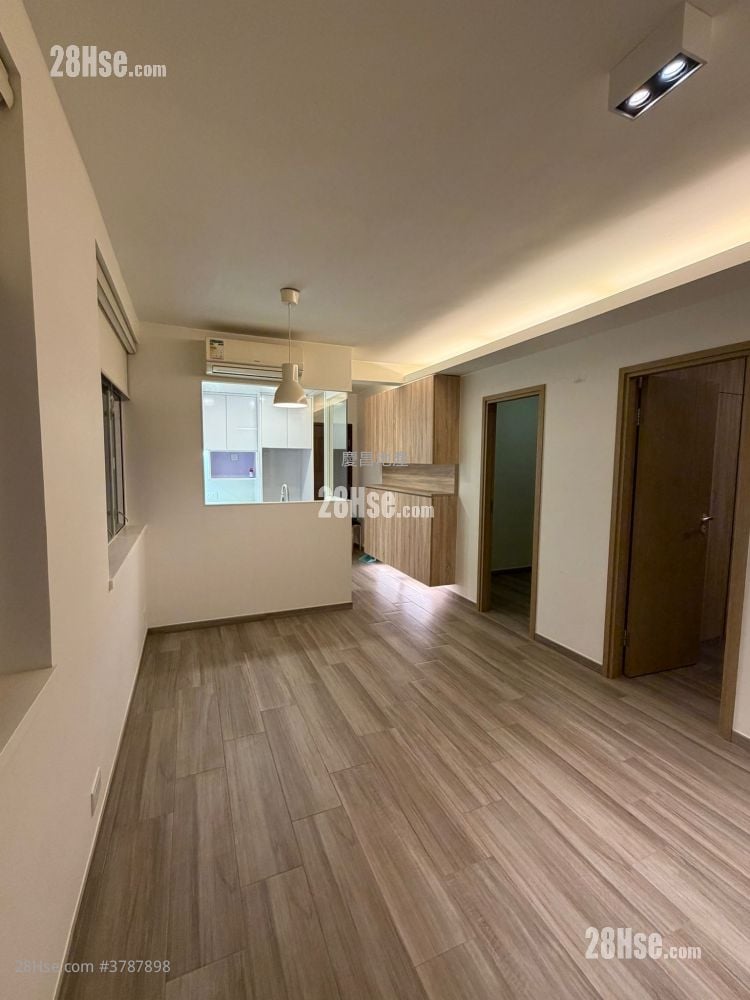 Viking Garden Sell 2 Bedrooms , 1 Bathroom 449 ft²