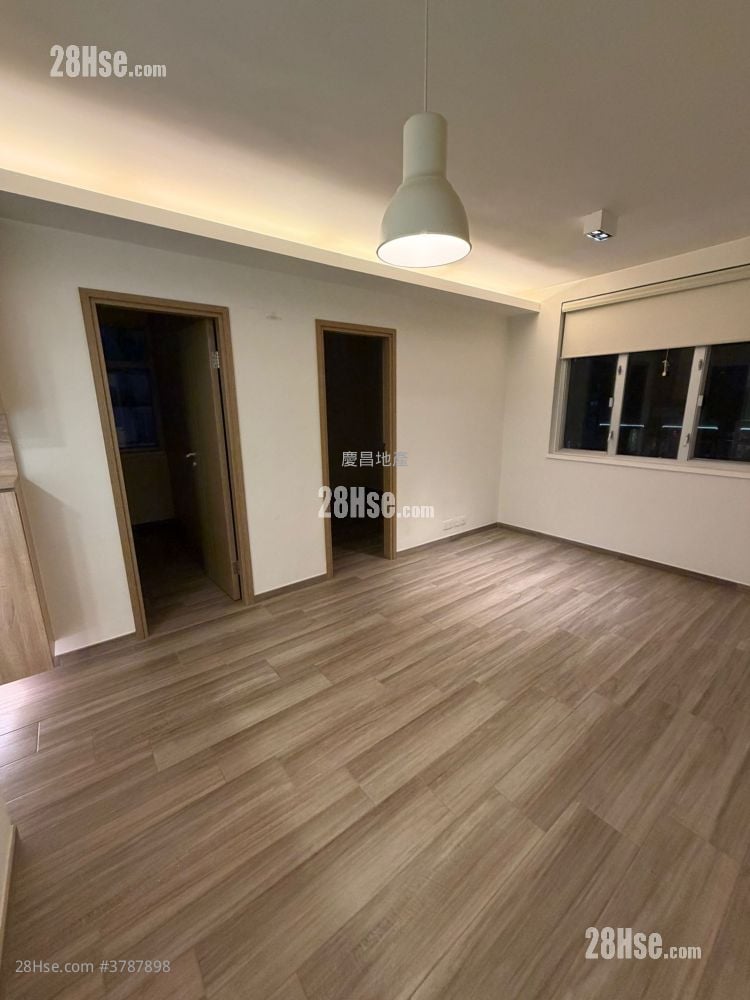 Viking Garden Sell 2 Bedrooms , 1 Bathroom 449 ft²