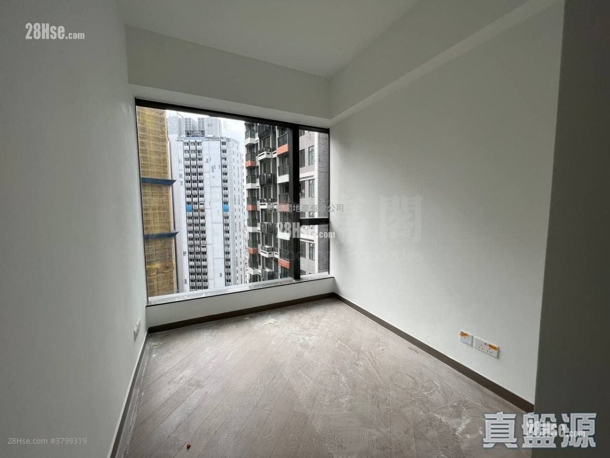 尚珒溋 售盘 2 房 466 平方尺