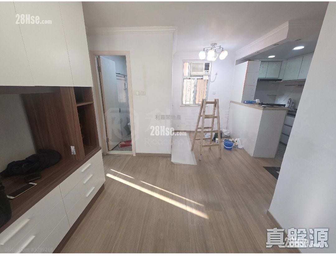 淘大花园 租盘 377 平方尺