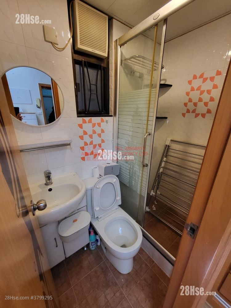 浴室: 單幢樓房 租盤 開放式間隔 , 1 浴室 198 平方呎