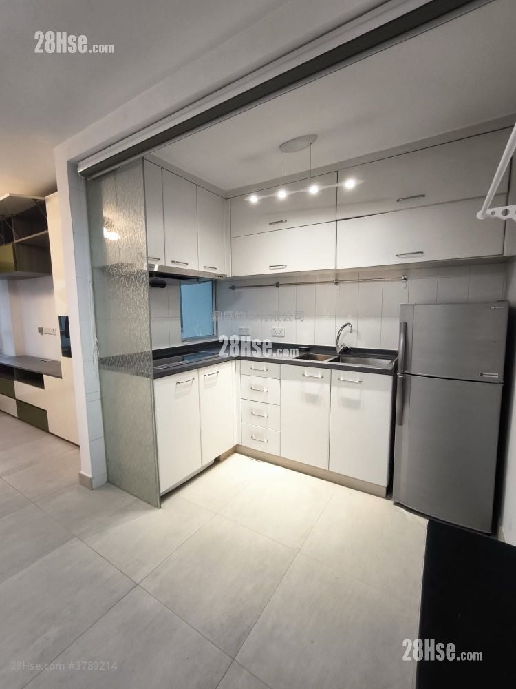 Westlands Court Rental 1 Bedroom , 1 Bathroom 398 ft²