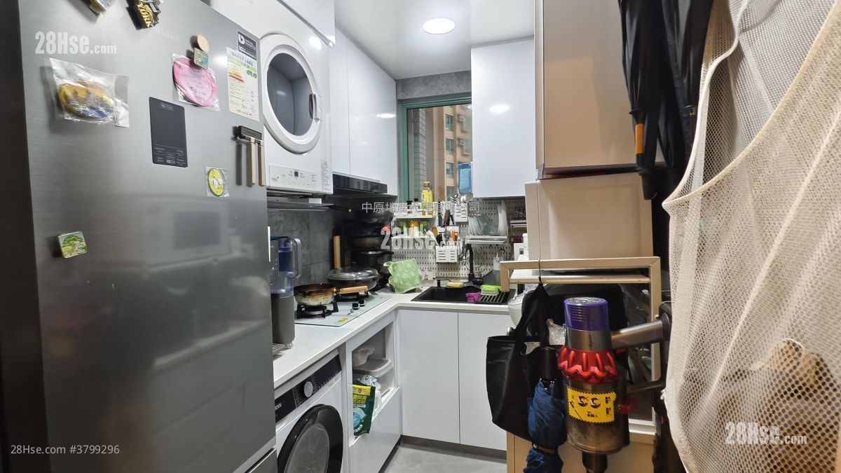 名逸居 售盘 2 房 , 1 浴室 527 平方尺