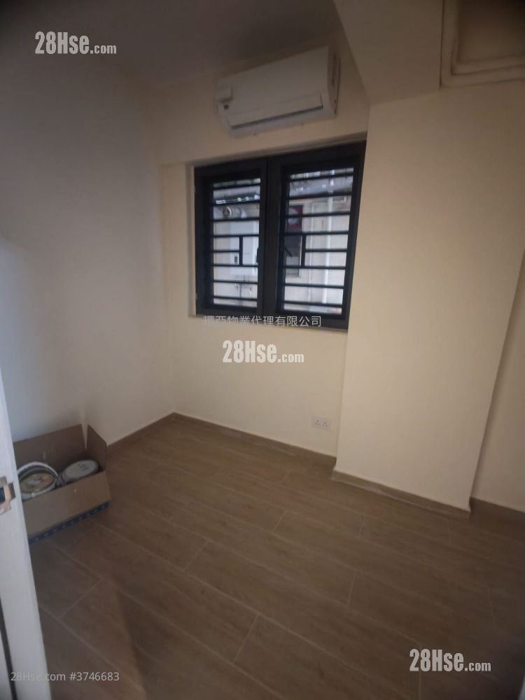 新安大楼 售盘 2 房 , 1 浴室 397 平方尺