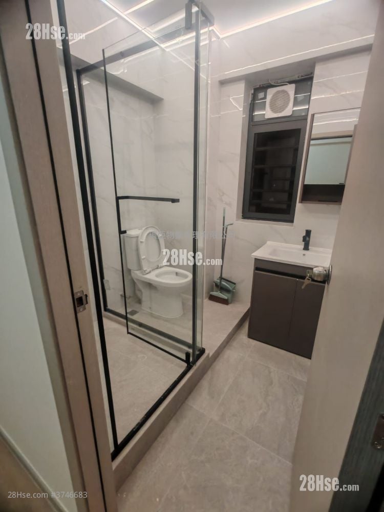 新安大楼 售盘 2 房 , 1 浴室 397 平方尺