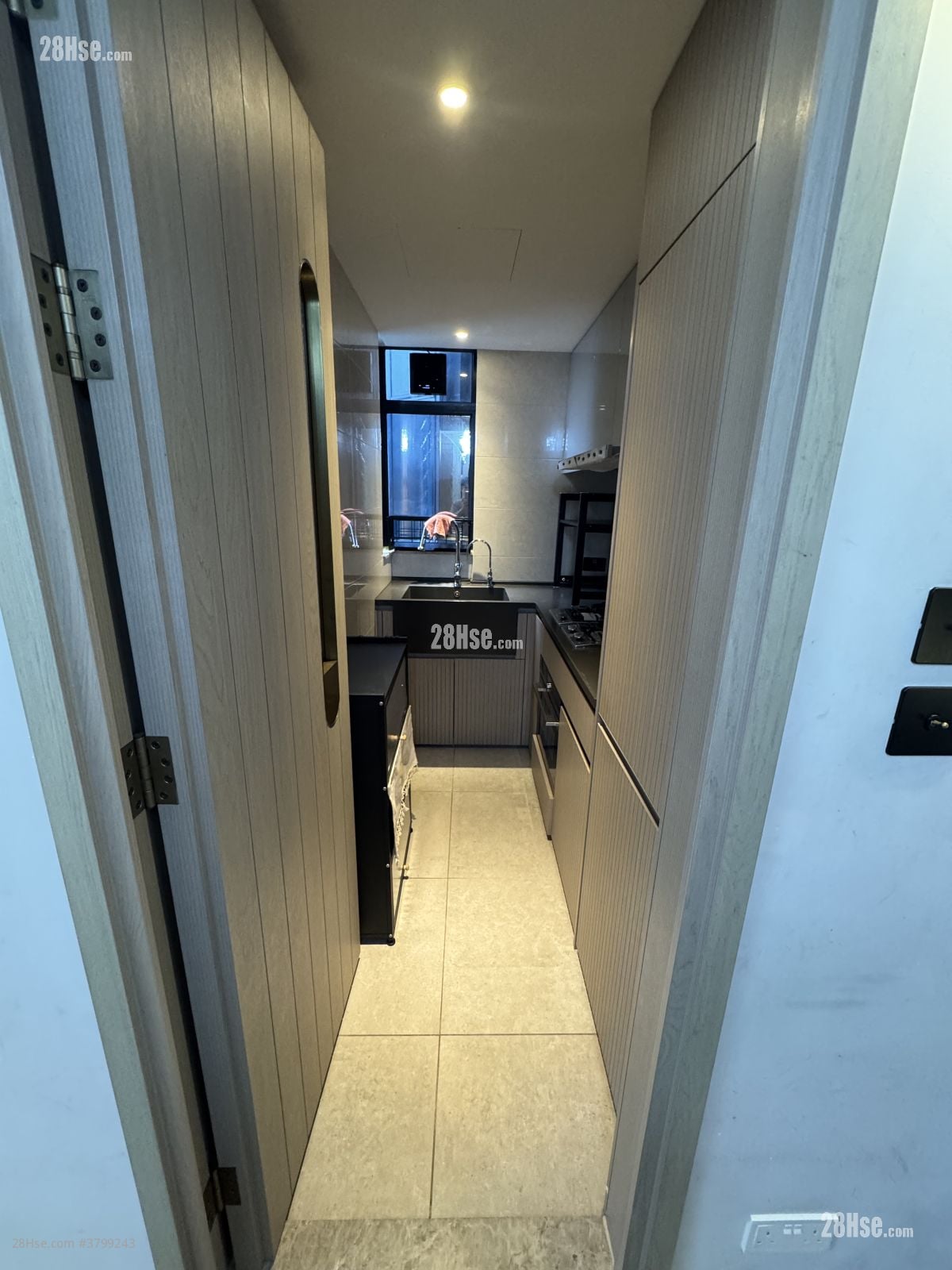 柏傲庄 租盘 2 房 , 1 浴室 501 平方尺