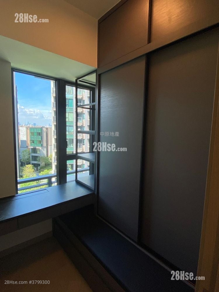 Wetland Seasons Park Sell 2 Bedrooms , 1 Bathroom 423 ft²