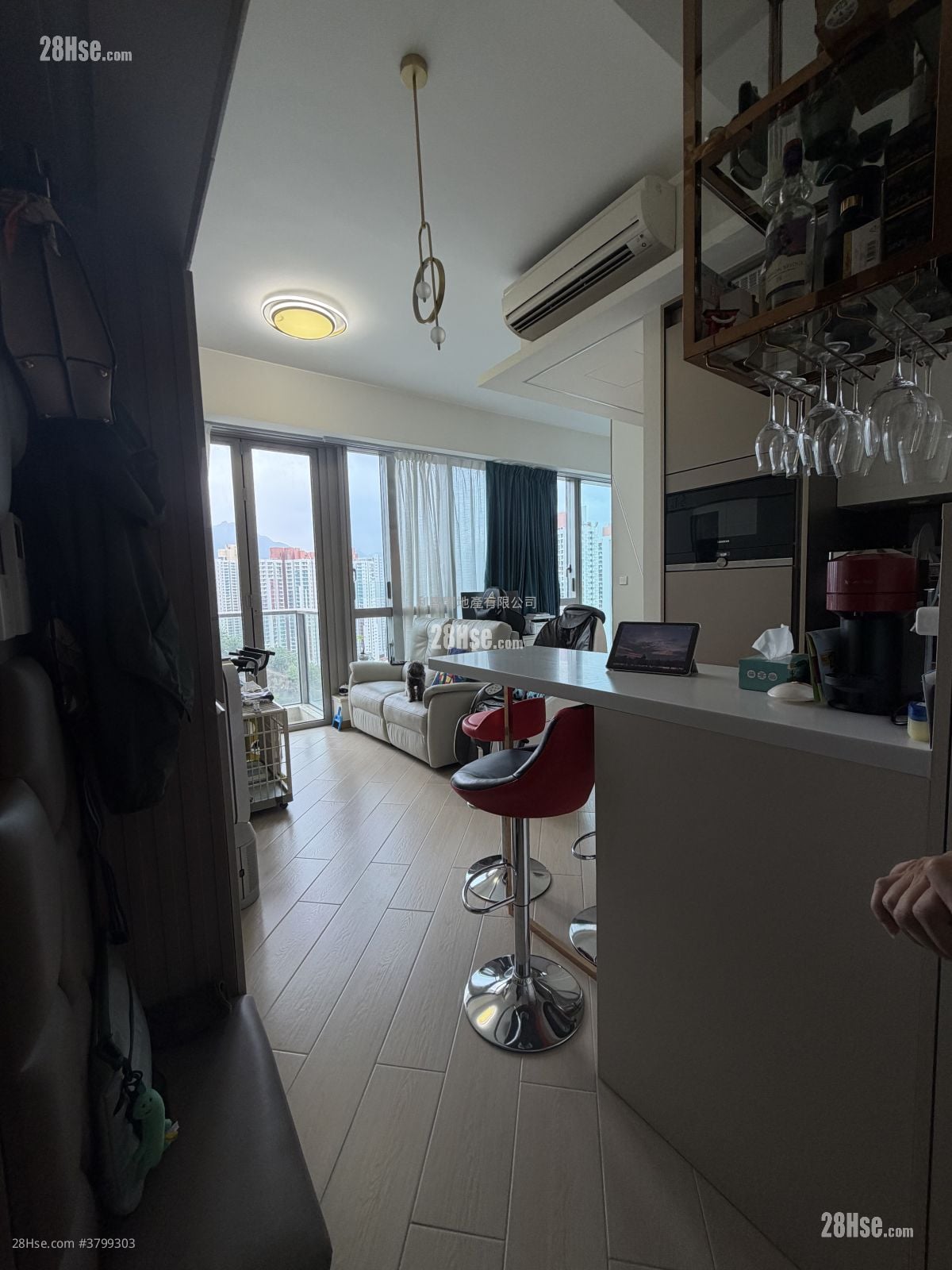 Madison Park Sell Studio , 1 Bathroom 438 ft²