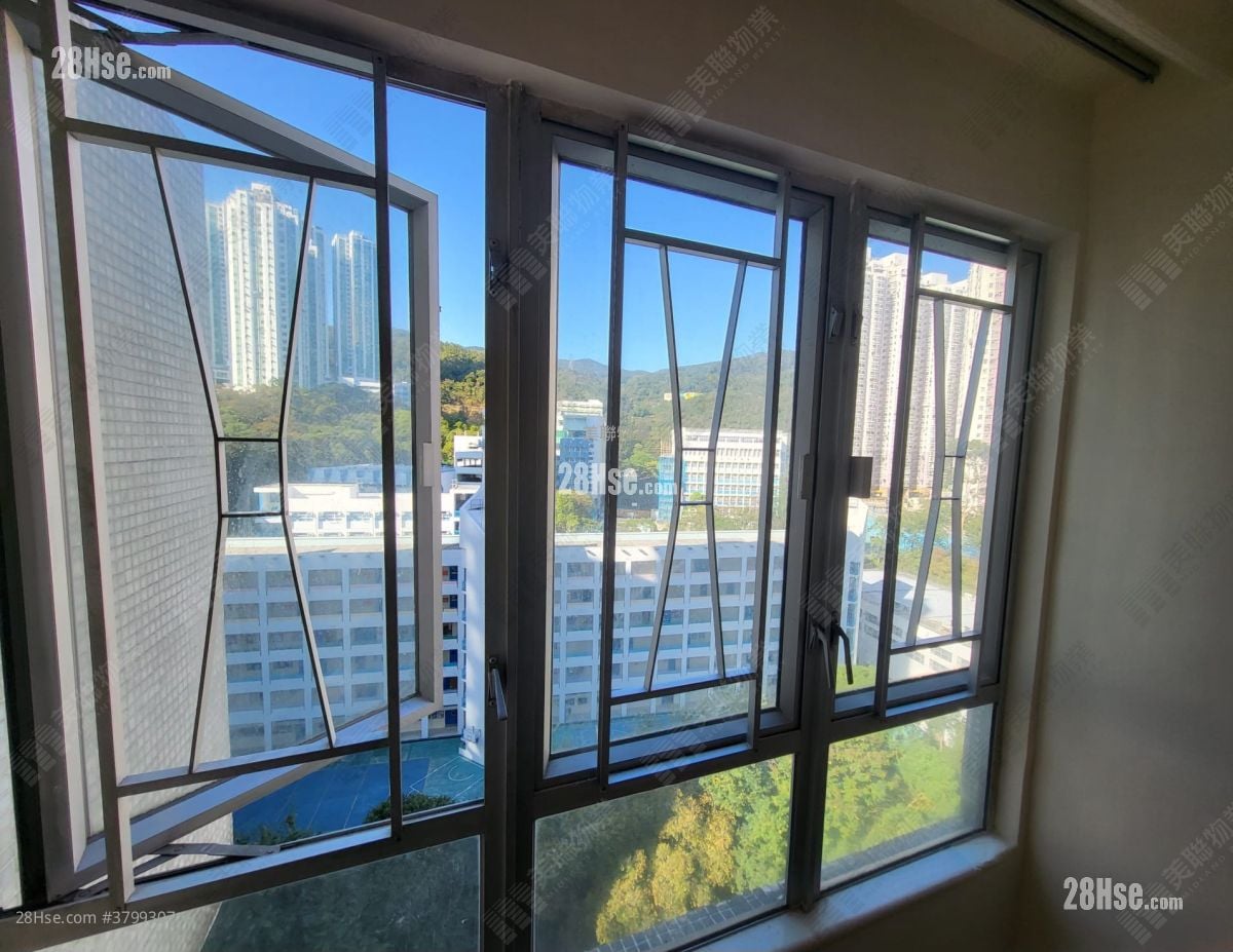 Tsuen Tak Garden Sell 2 Bedrooms , 1 Bathroom 287 ft²