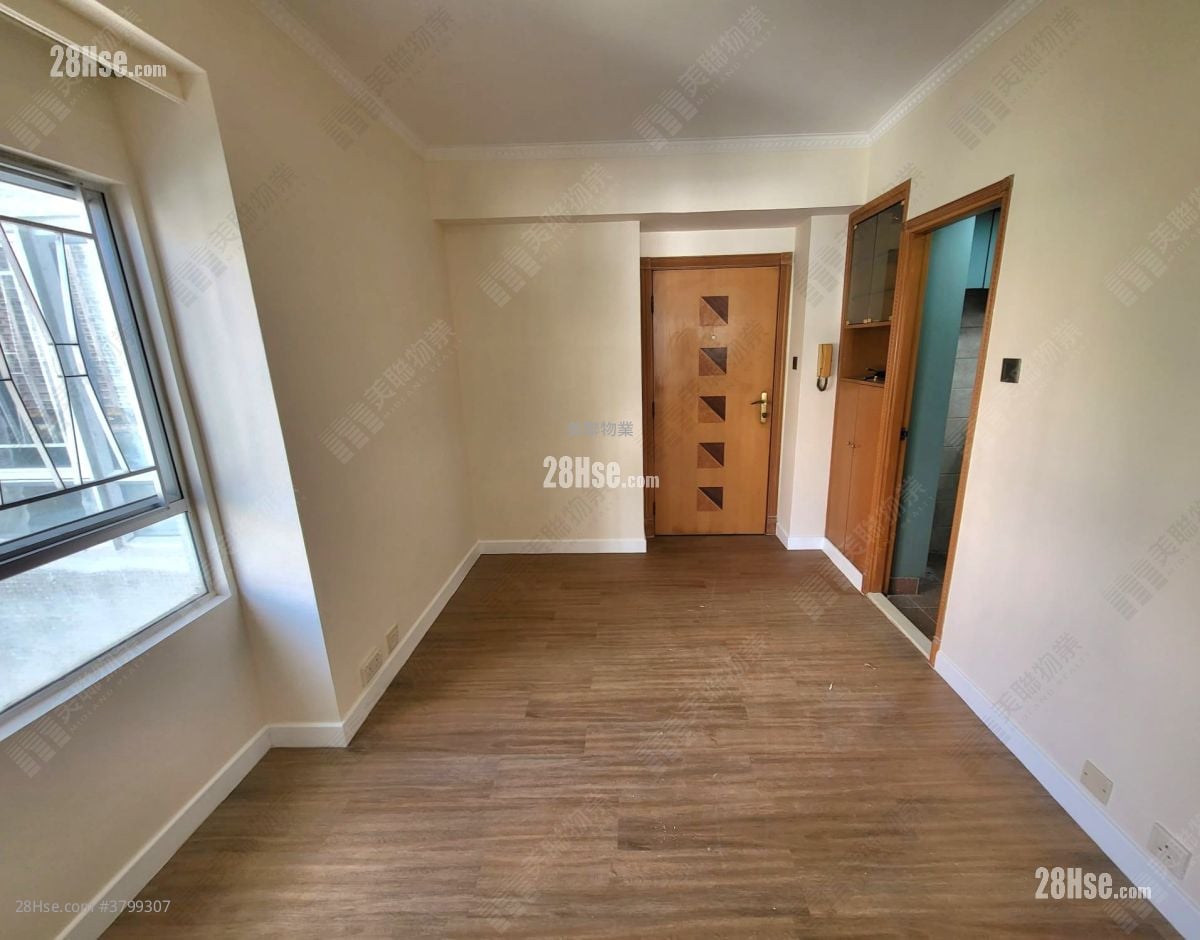 Tsuen Tak Garden Sell 2 Bedrooms , 1 Bathroom 287 ft²