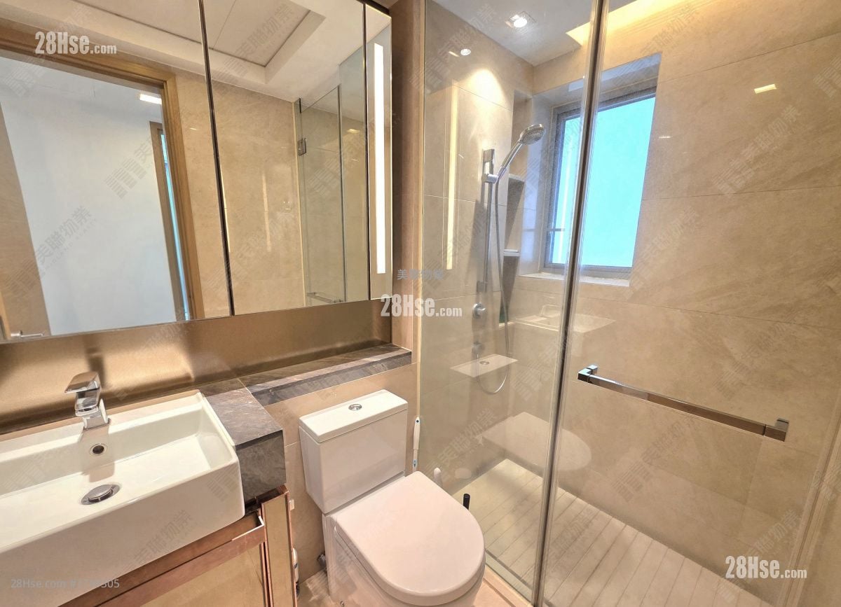 Century Link Rental 2 Bedrooms , 1 Bathroom 445 ft²