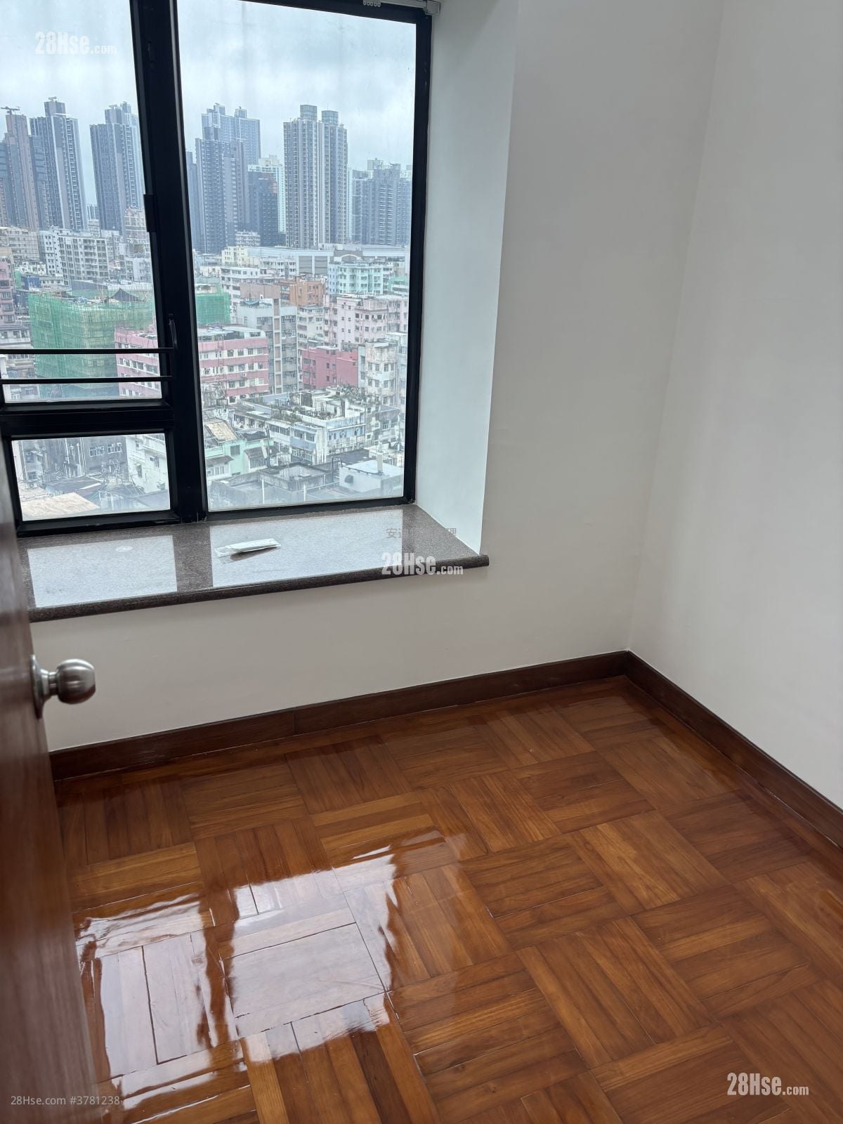 逸华轩 租盘 2 房