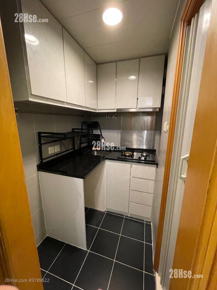 Garden Rivera Rental Studio , 1 Bathroom 242 ft²