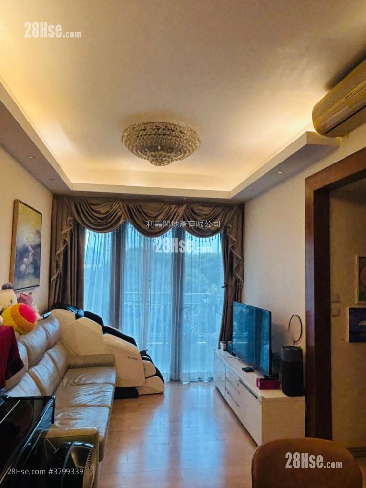 8 Royal Green Sell 3 Bedrooms 661 ft²