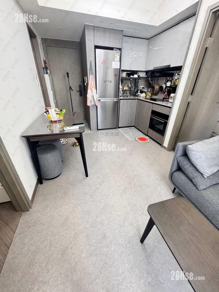 YOHO West 售盘 2 房 , 1 浴室 398 平方尺