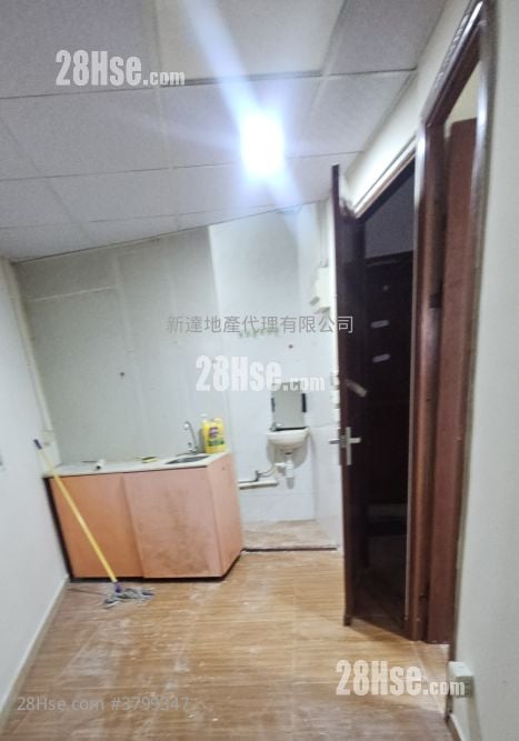 村屋 租盘 1 房 , 1 浴室 200 平方尺