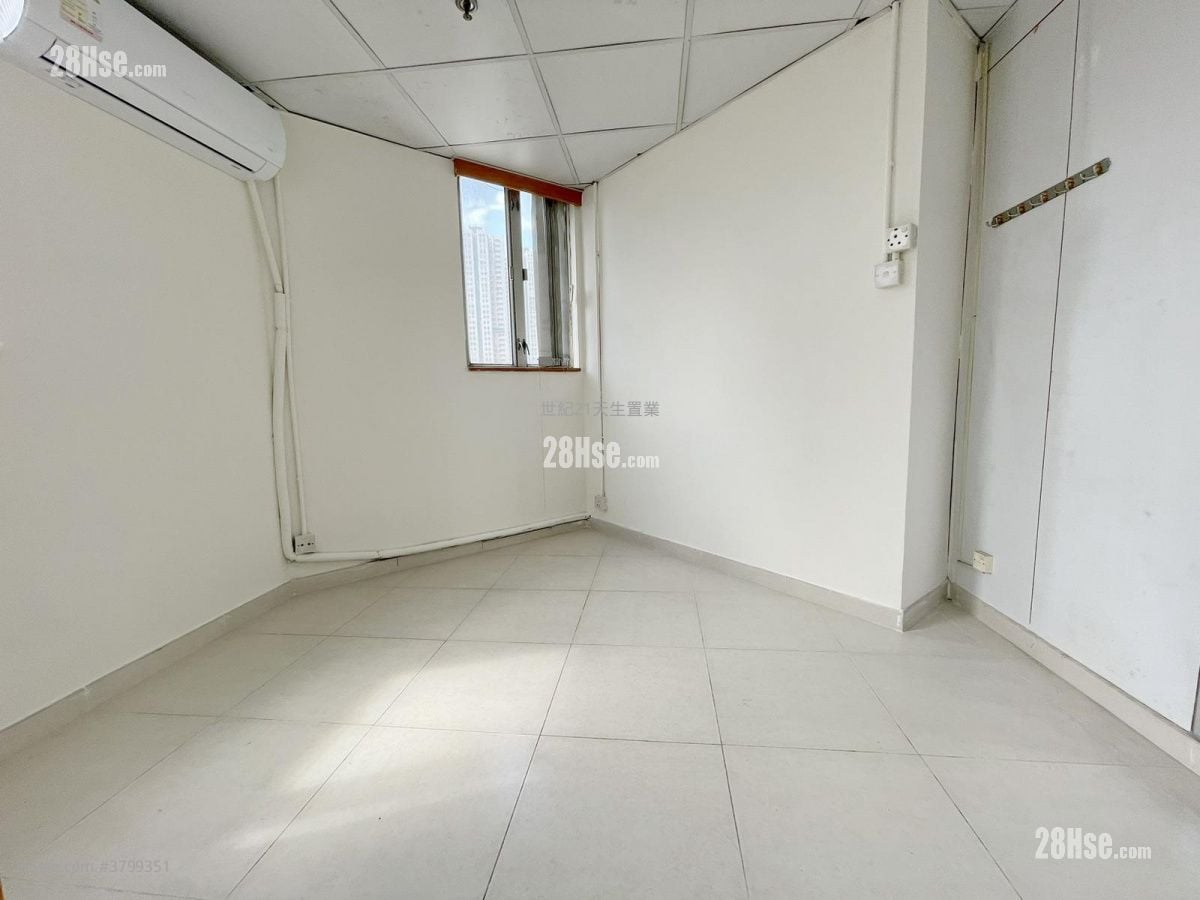 My Loft Rental 1 Toilet