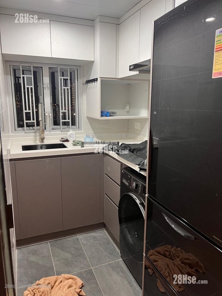 银禧花园 售盘 2 房 498 平方尺