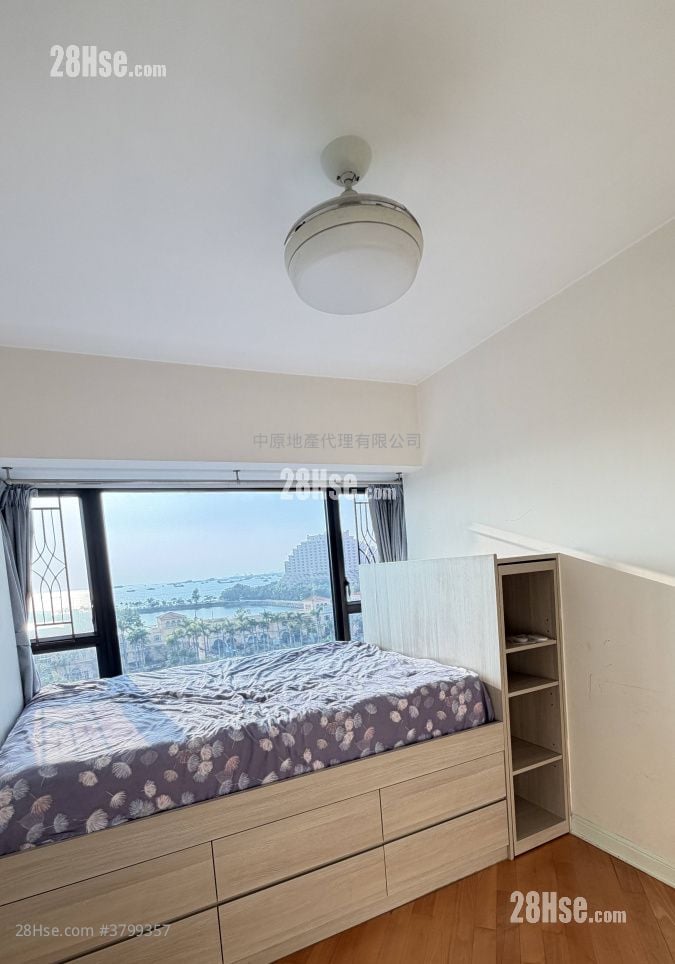 爱琴海岸 售盘 3 房 , 1 浴室 623 平方尺