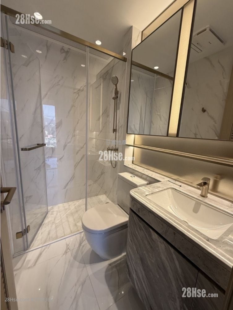 Double Coast 售盘 2 房 , 1 浴室 420 平方尺