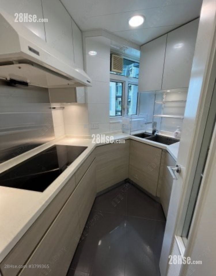 The Beaumount Sell 2 Bedrooms 498 ft²